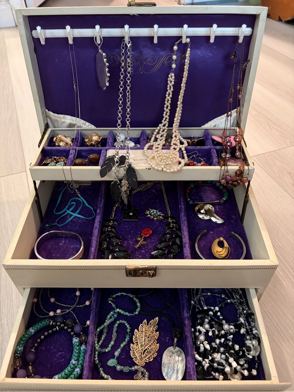 Cream Jewelry Organizer Box with Purple Velvet Interior